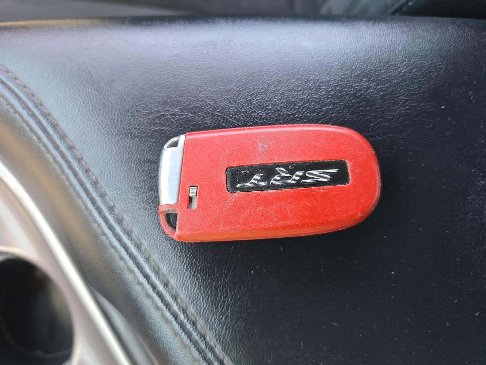 DODGE CHALLENGER - 8