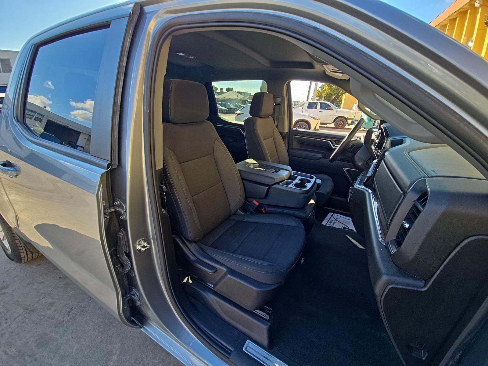 2025 Chevrolet Silverado 1500 LT AWD