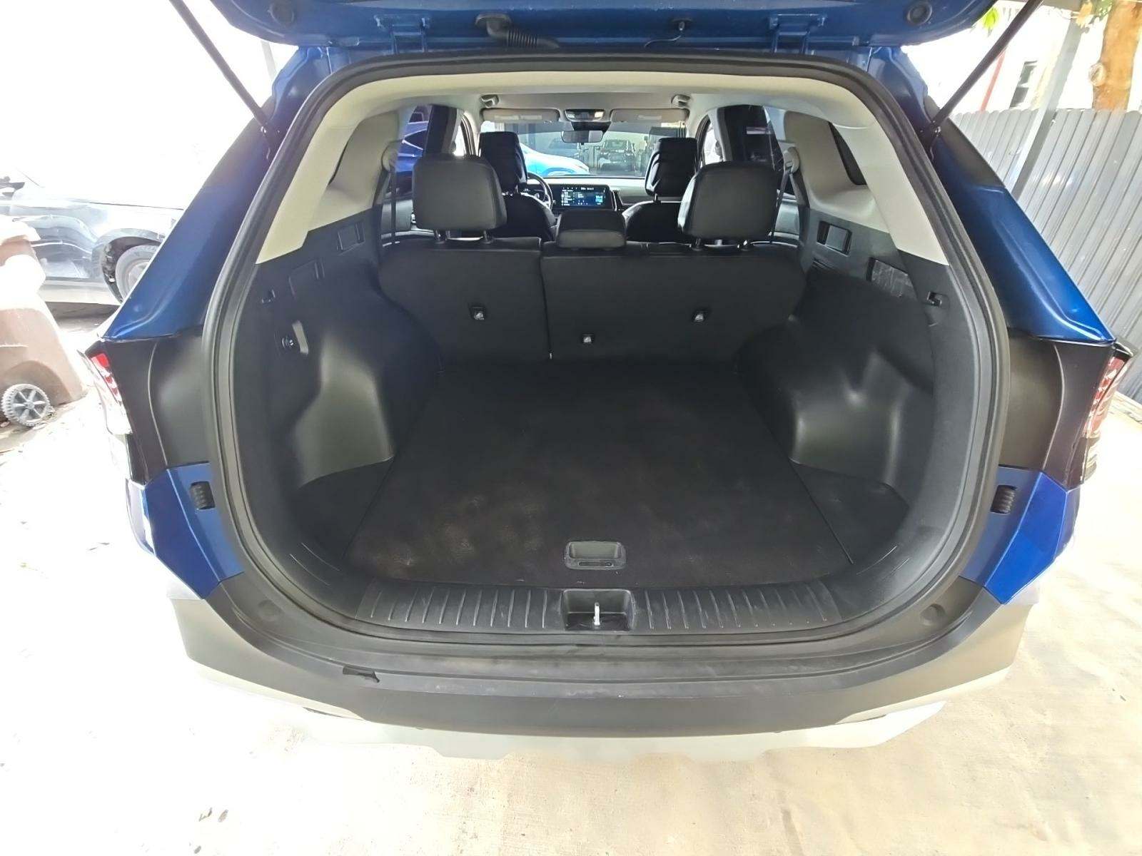 2024 Kia Sportage EX FWD