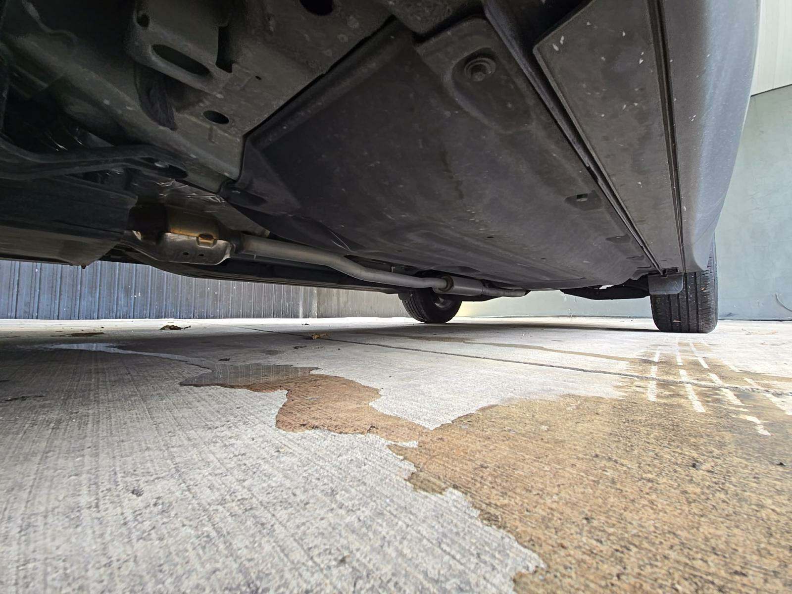 2024 Kia Sportage EX FWD