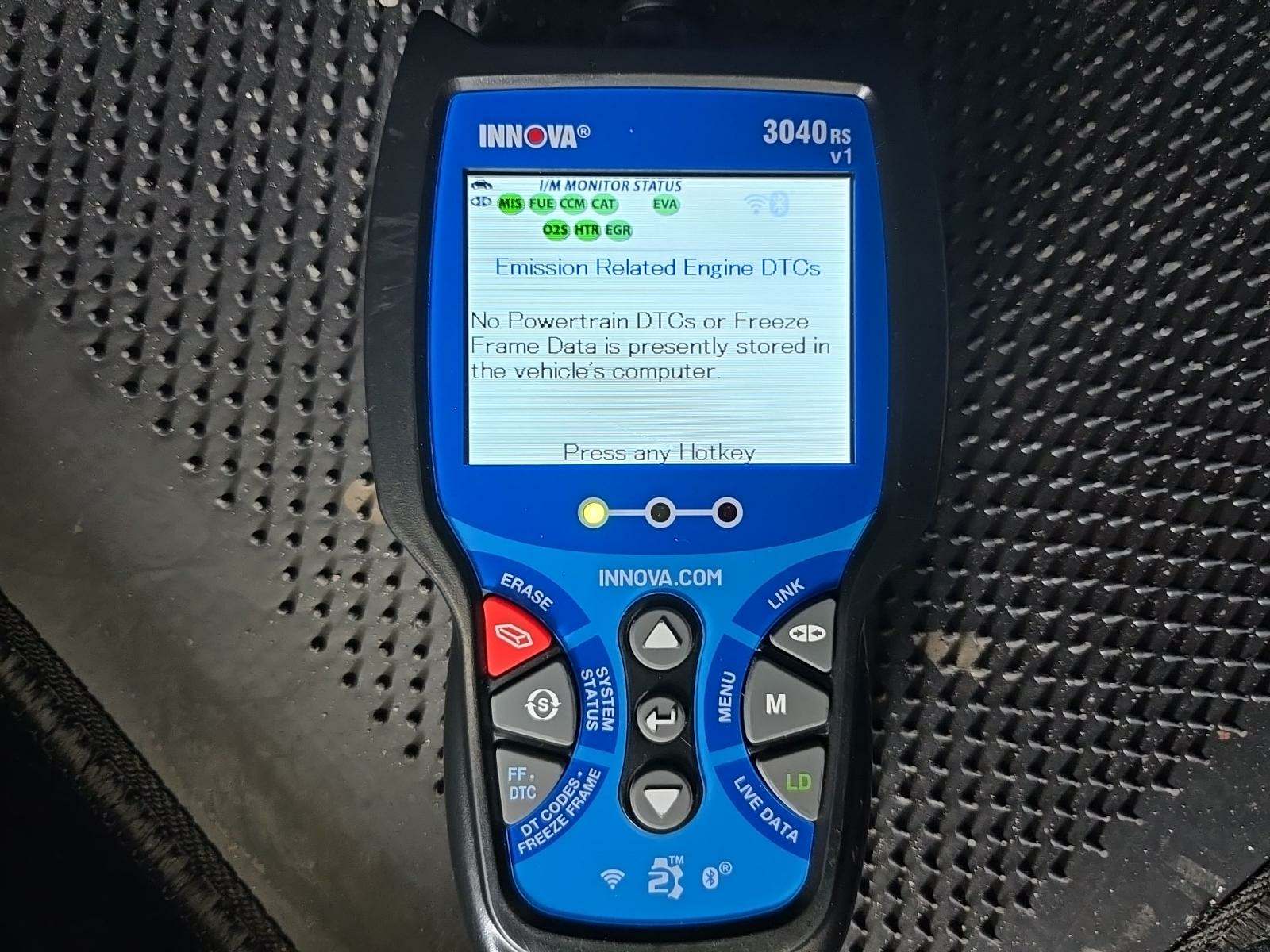 2024 Kia Sportage EX FWD