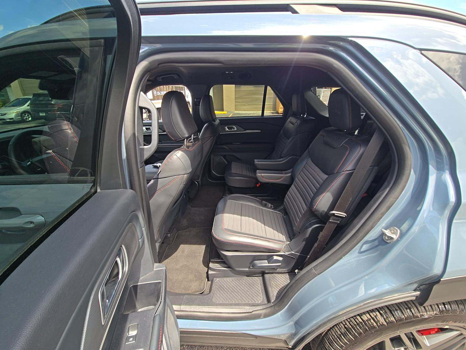 FORD EXPLORER - 9