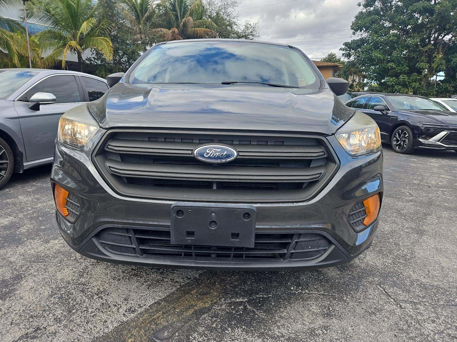 2019 Ford Escape S FWD