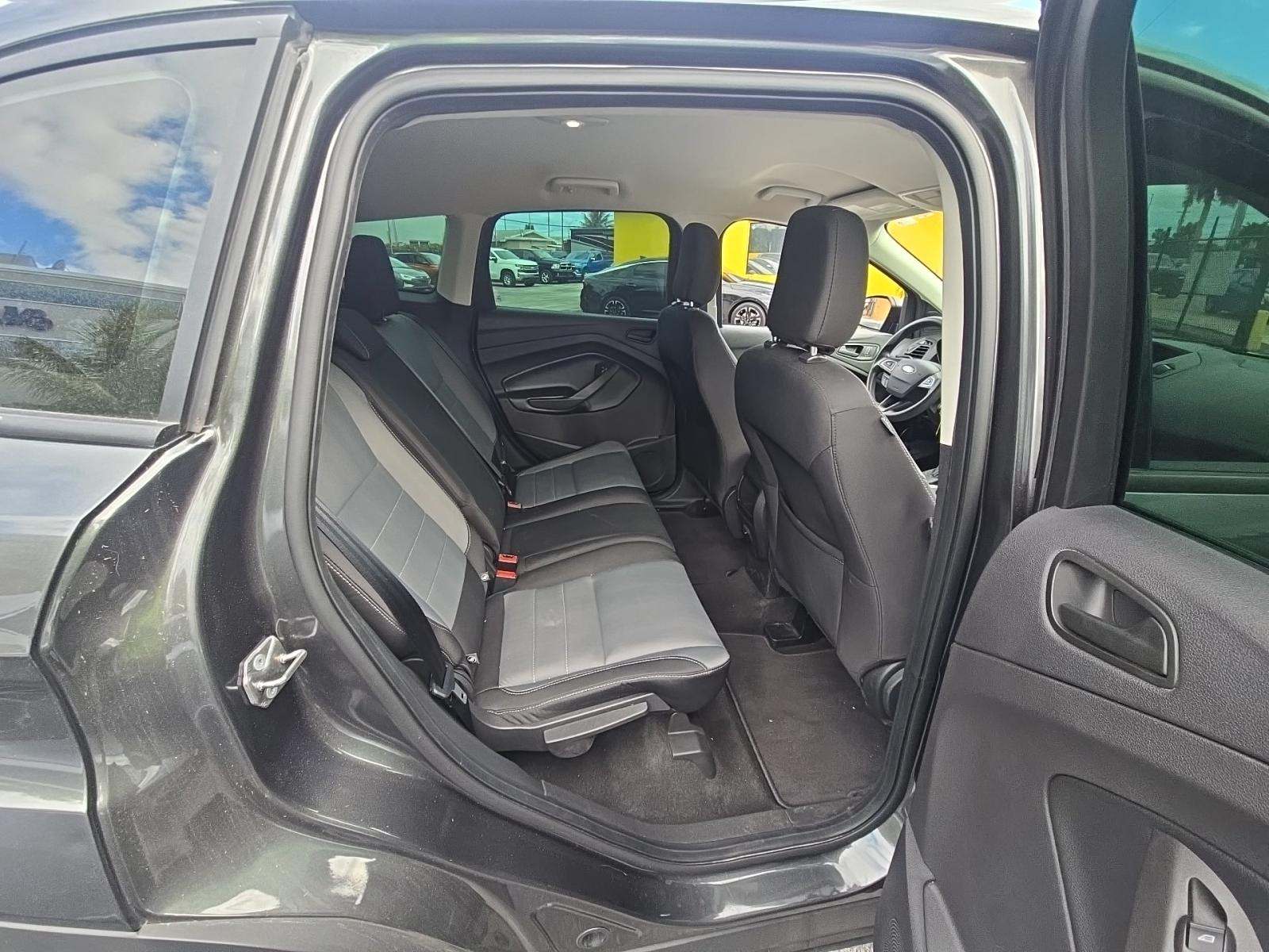 2019 Ford Escape S FWD