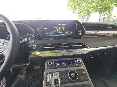 HYUNDAI CALLIGRAPHY - 6