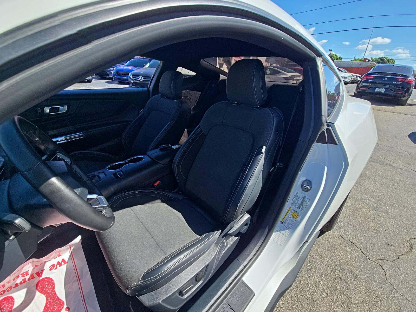 2024 Ford Mustang EcoBoost RWD