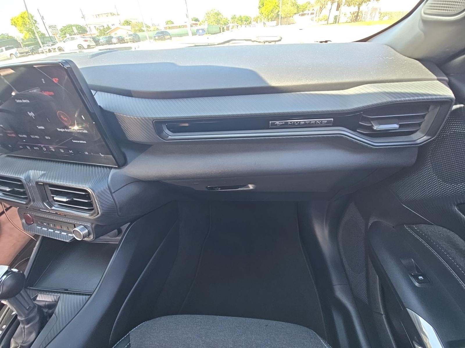 2024 Ford Mustang EcoBoost RWD