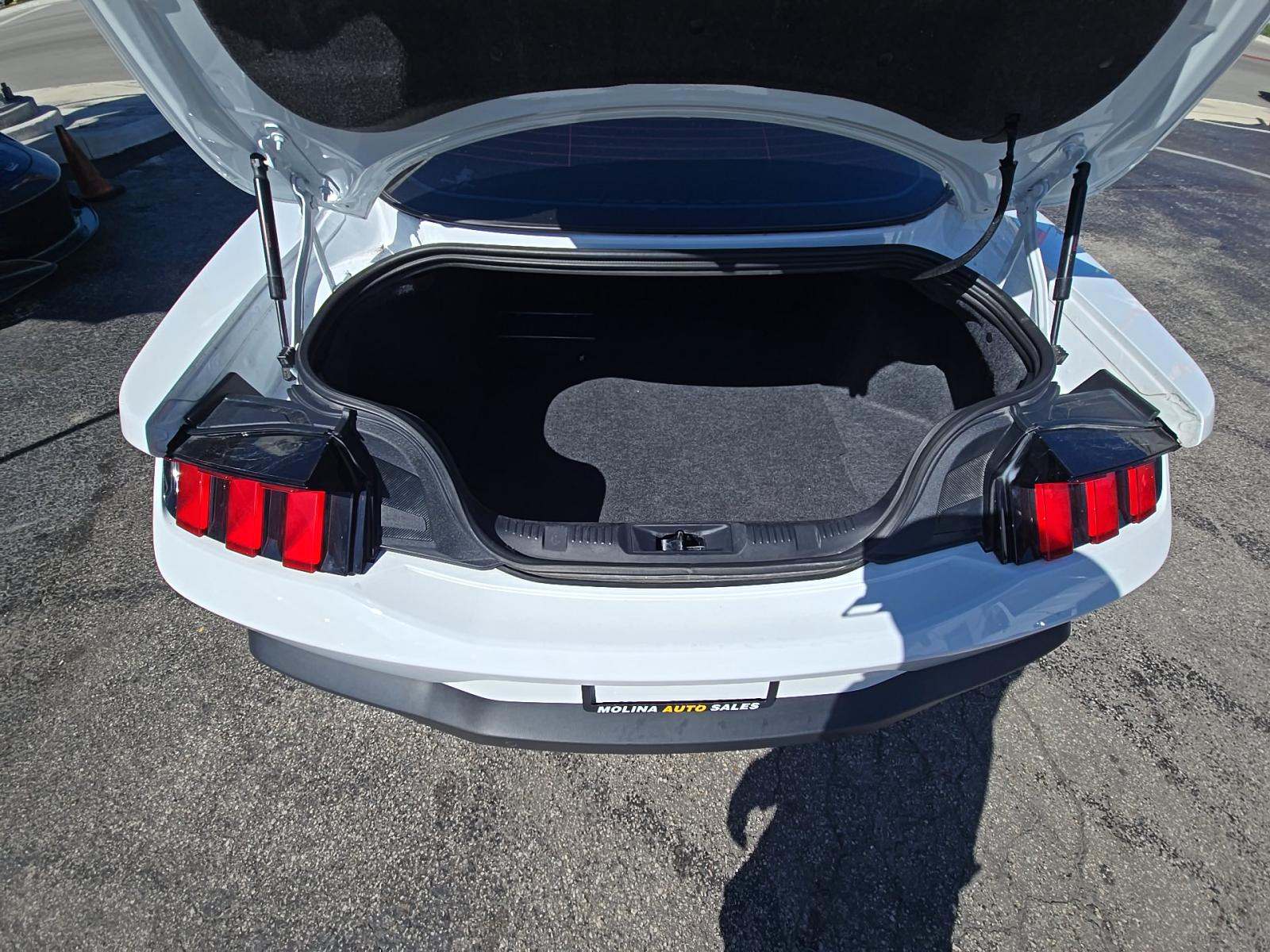 2024 Ford Mustang EcoBoost RWD