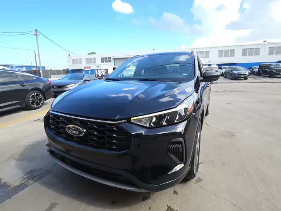 2026 Ford Escape ST-Line FWD