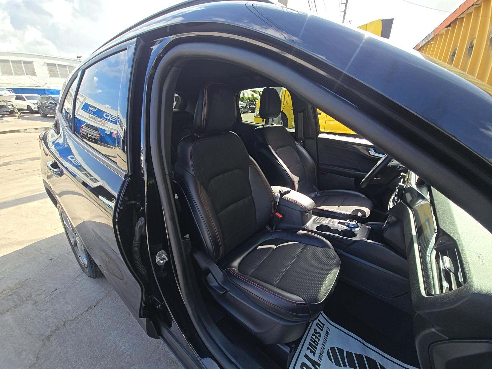 2026 Ford Escape ST-Line FWD