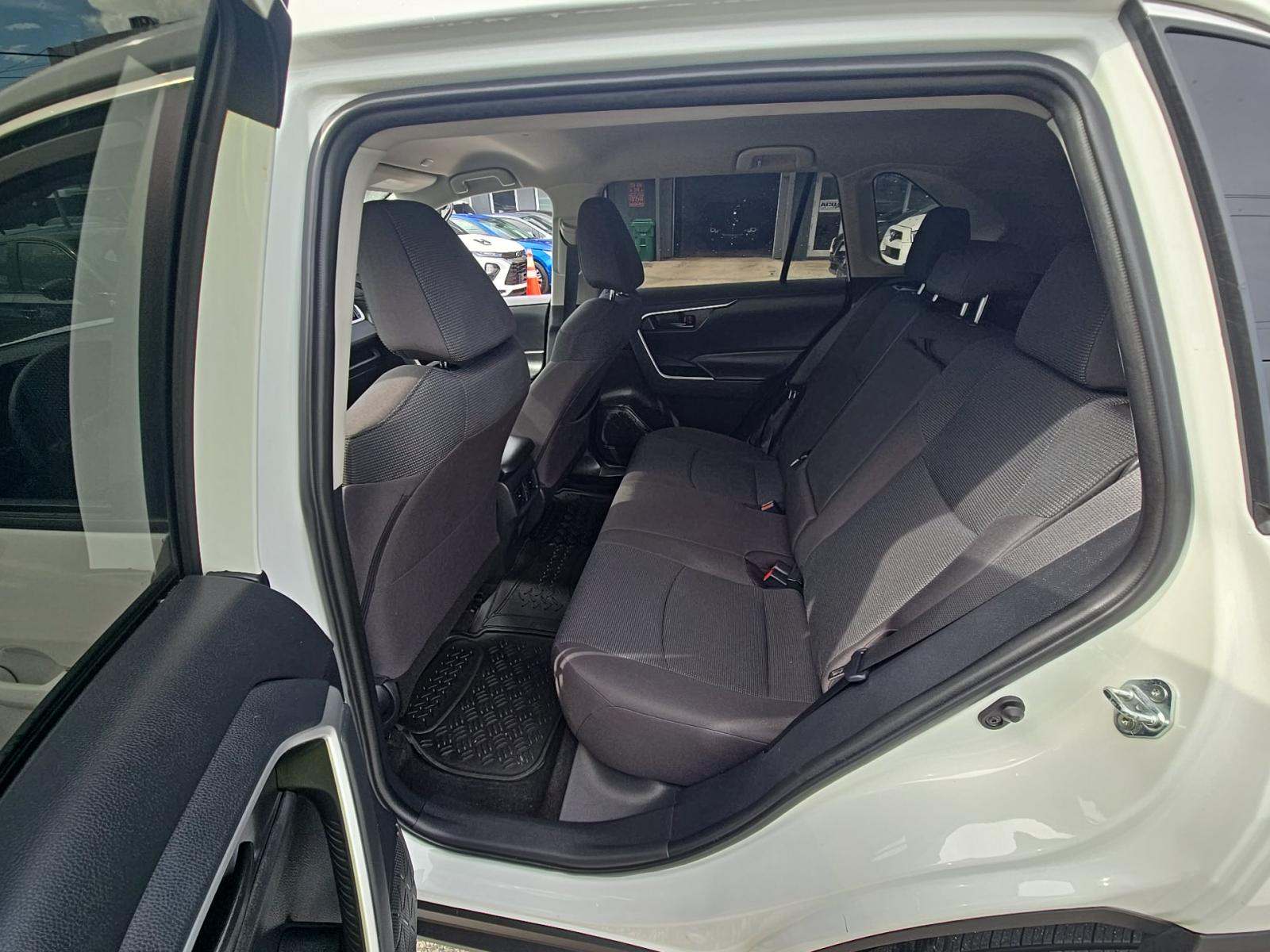 2023 Toyota RAV4 LE AWD