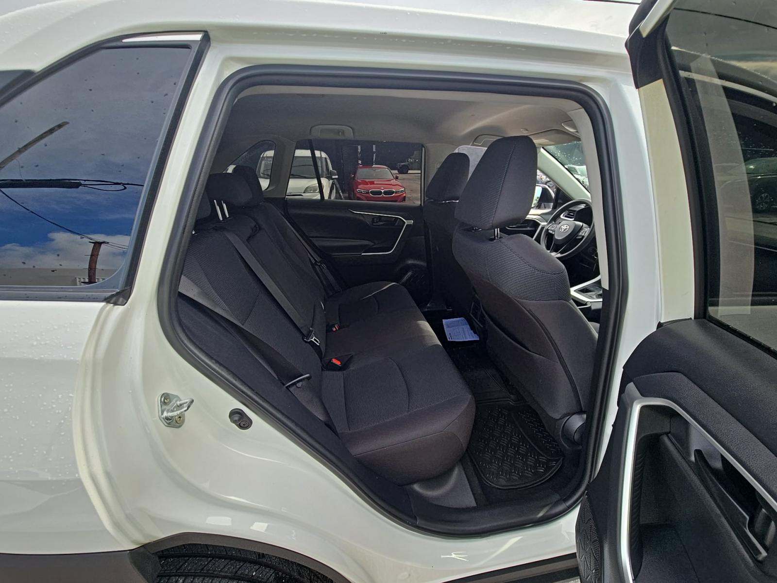 2023 Toyota RAV4 LE AWD