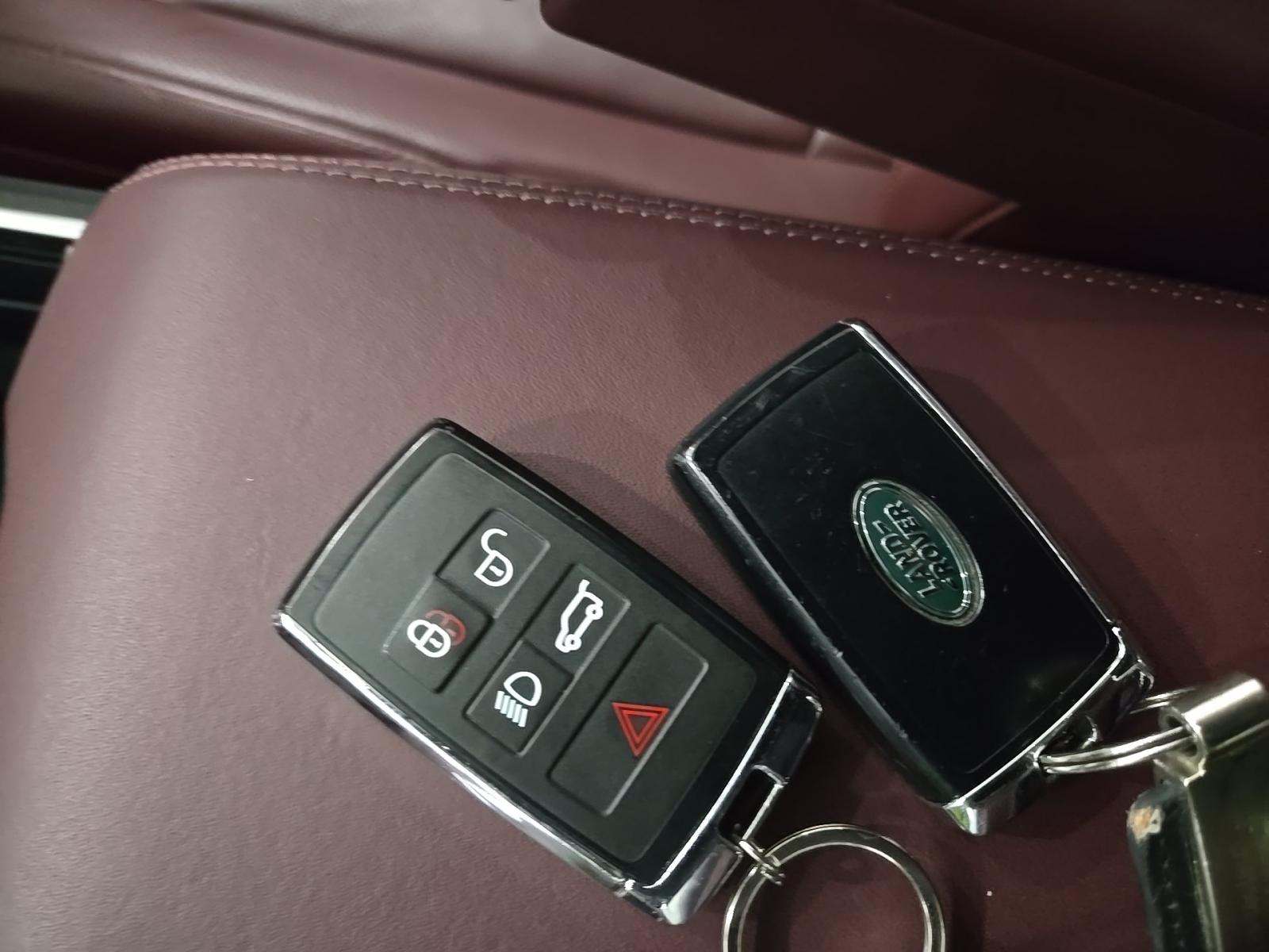LAND ROVER RANGE ROVER - 8