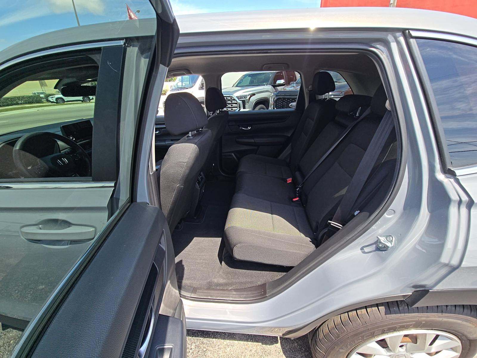 2025 Honda CR-V LX FWD