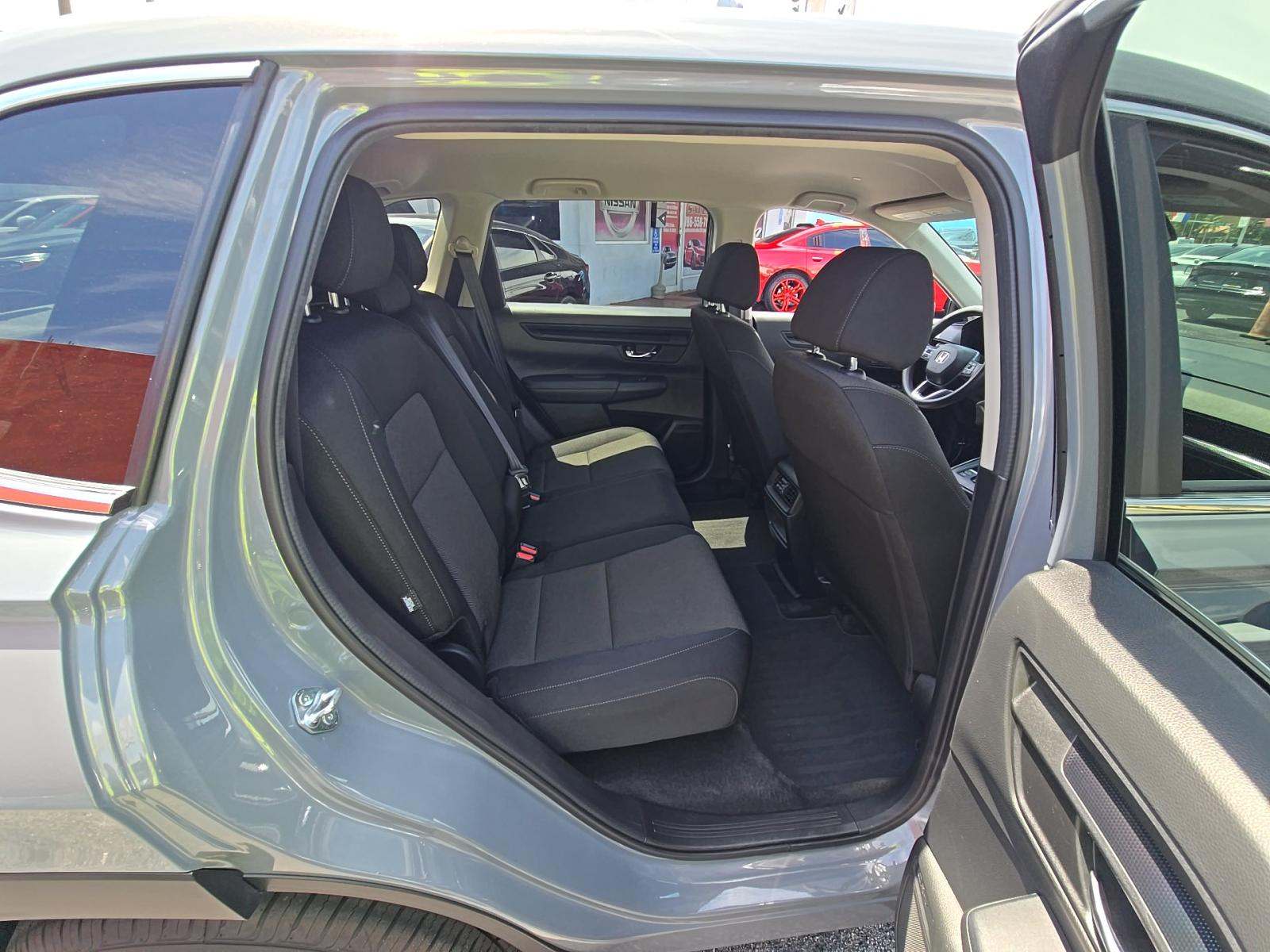 2025 Honda CR-V LX FWD