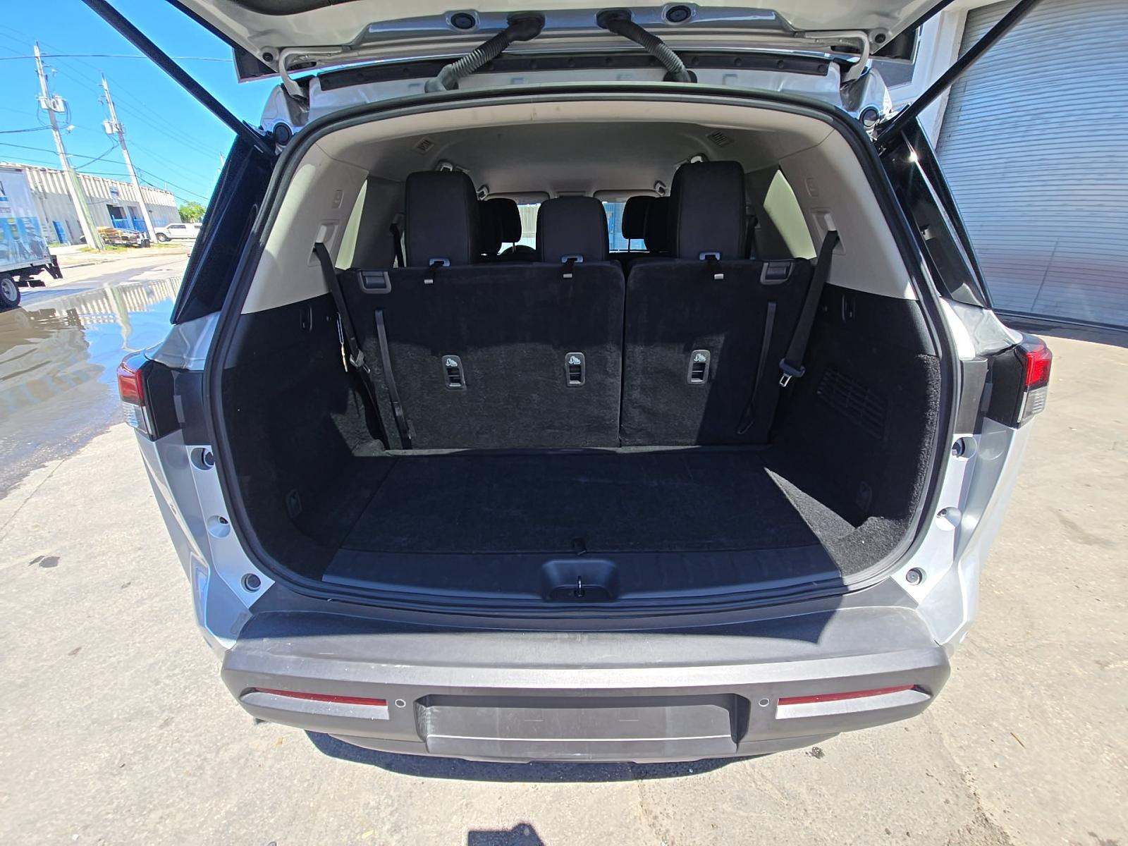 2025 Nissan Pathfinder S FWD