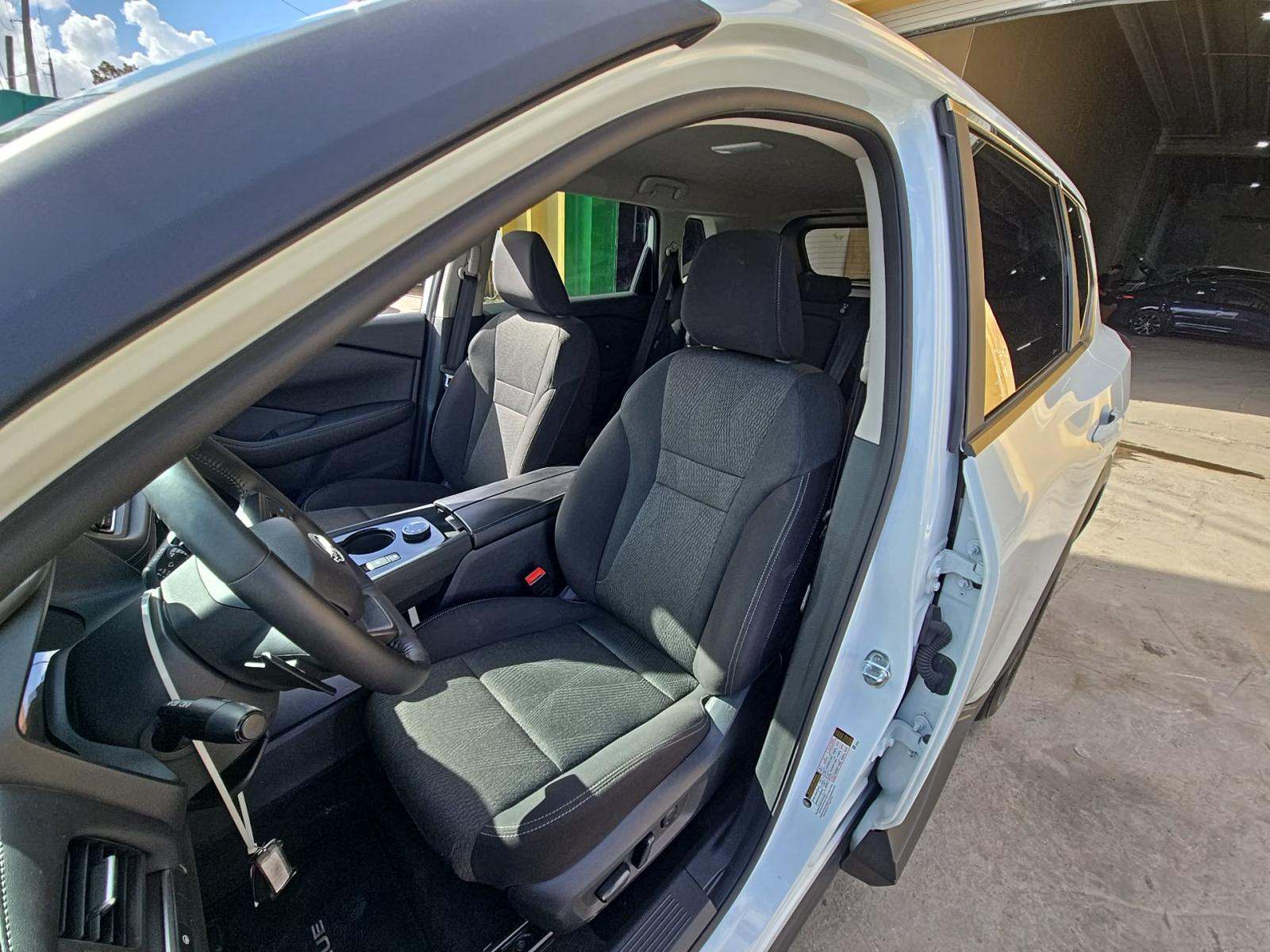 2025 Nissan Rogue SV AWD