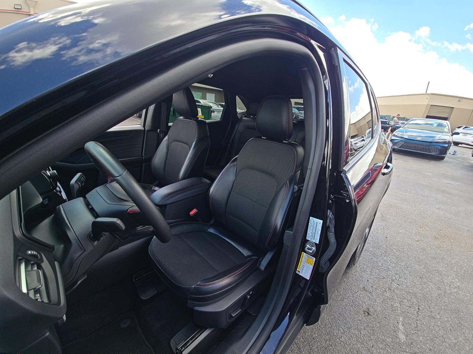 FORD ESCAPE - 2