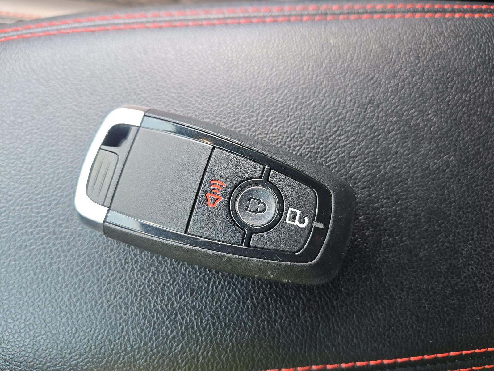 FORD ESCAPE - 4