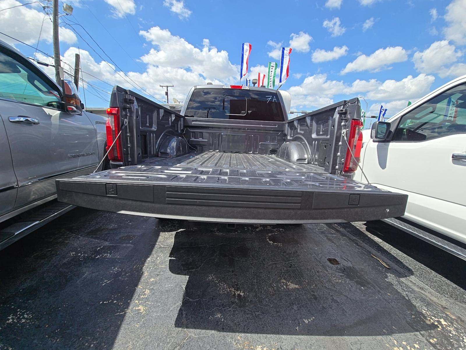 2024 Ford F-150 XLT AWD