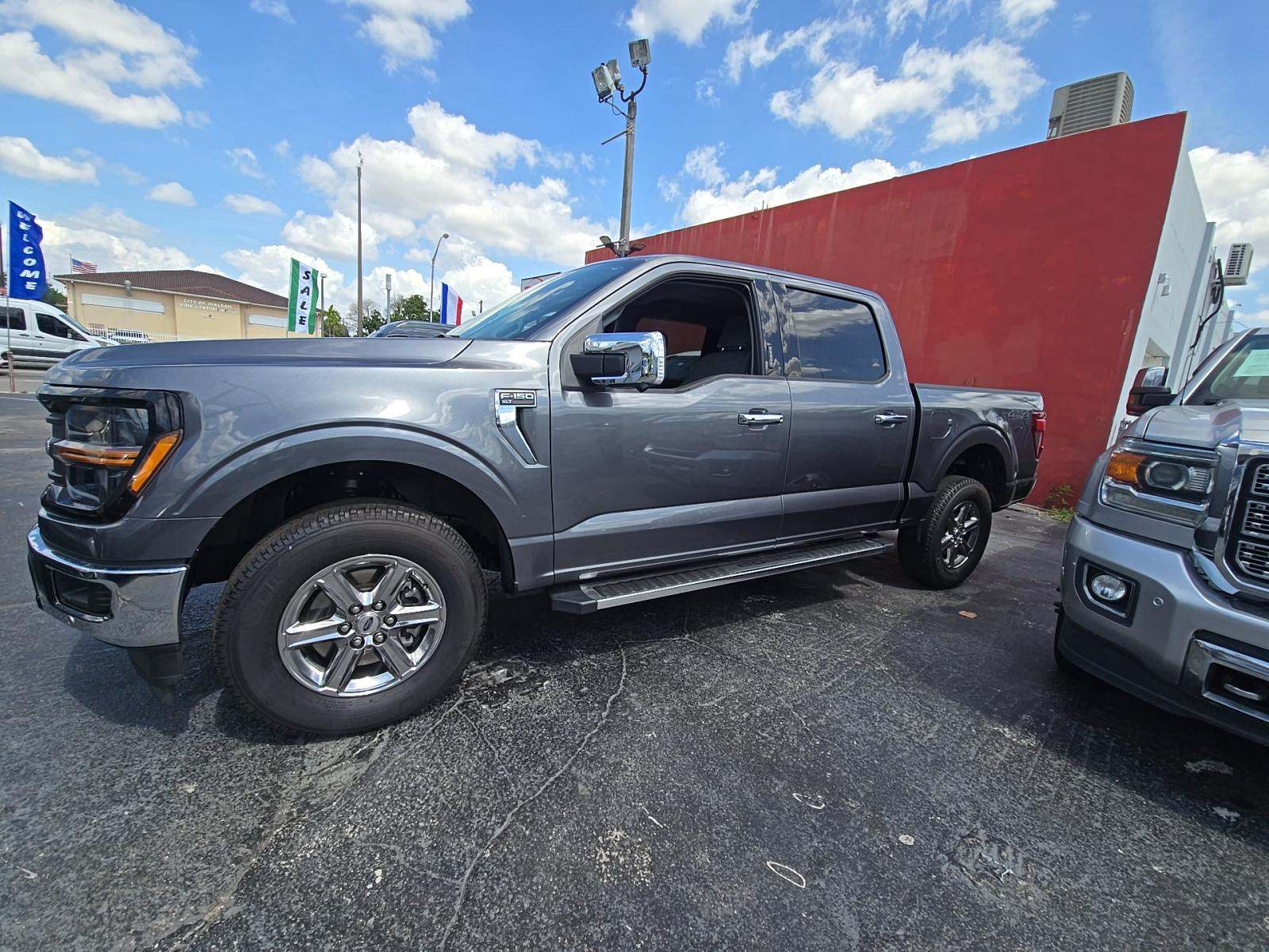 2024 Ford F-150 XLT AWD