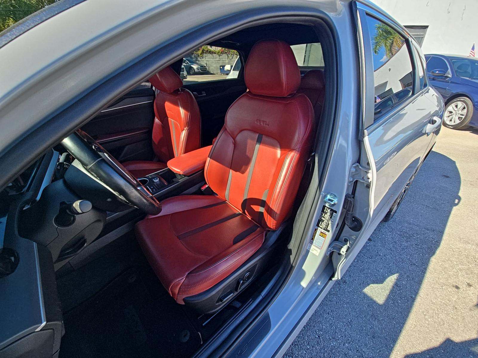 2023 Kia K5 GT-Line FWD