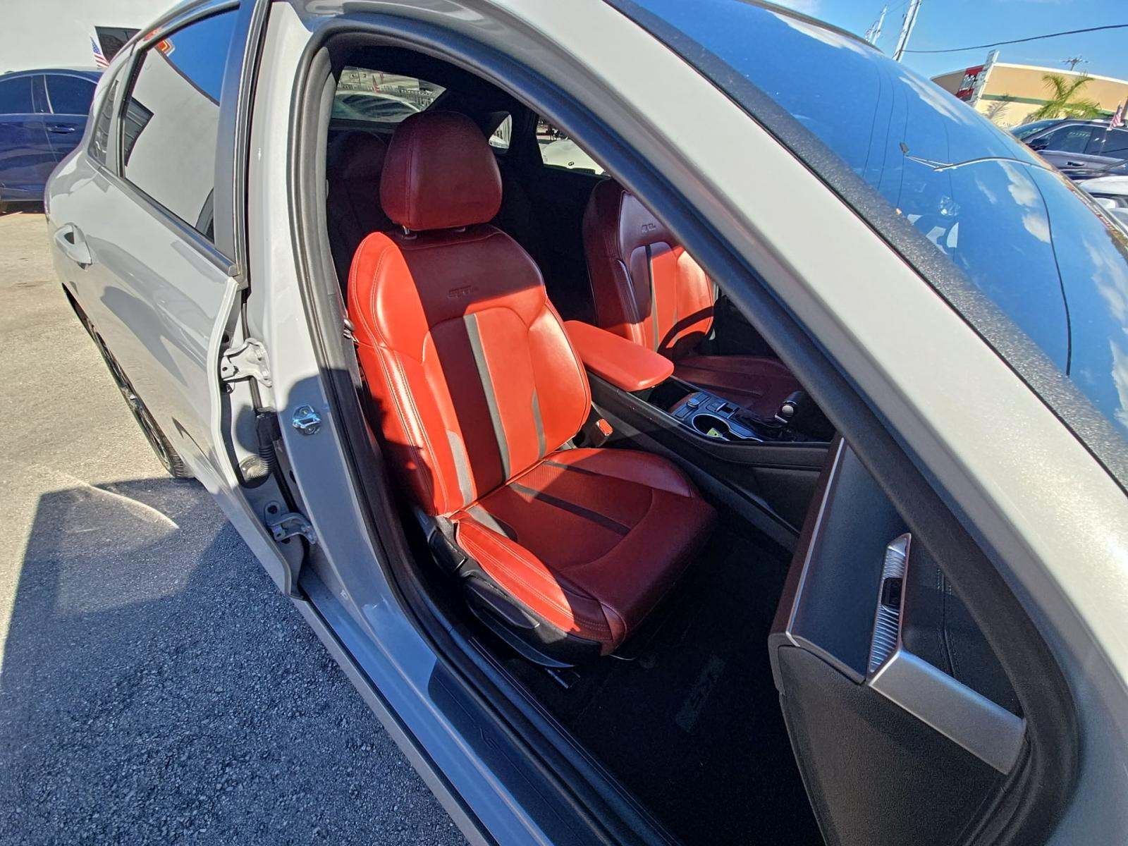 2023 Kia K5 GT-Line FWD