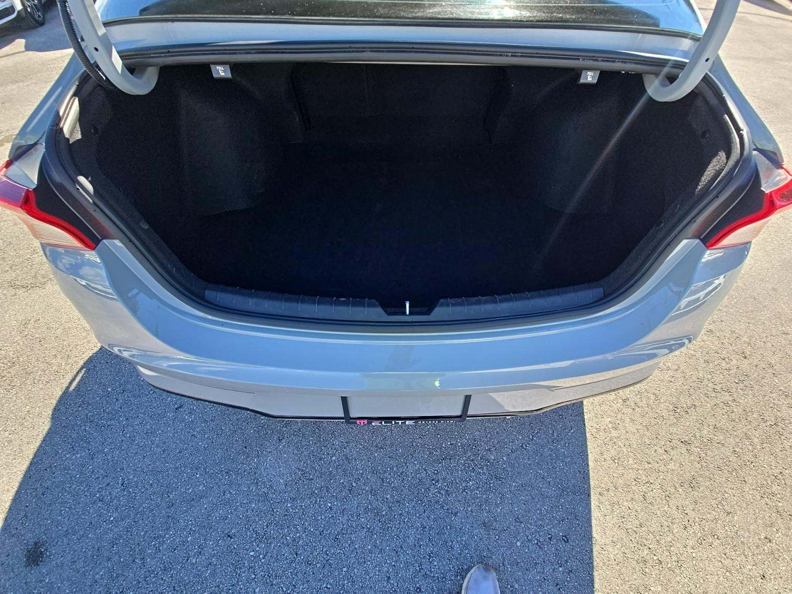 2023 Kia K5 GT-Line FWD