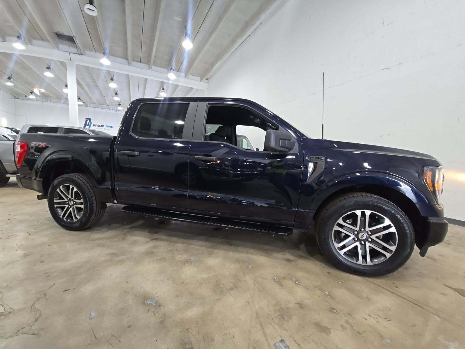 2023 Ford F-150 XL RWD