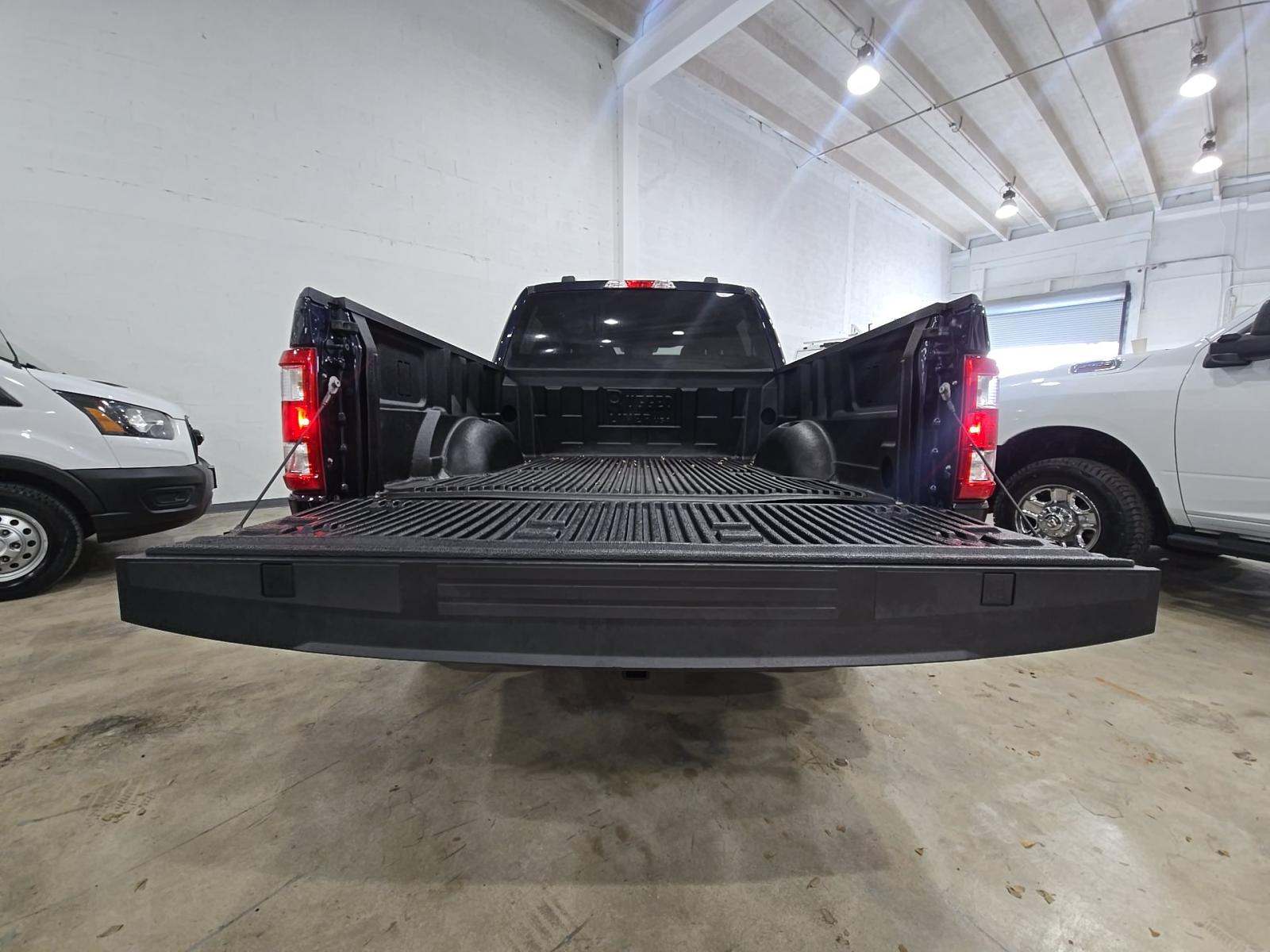 2023 Ford F-150 XL RWD