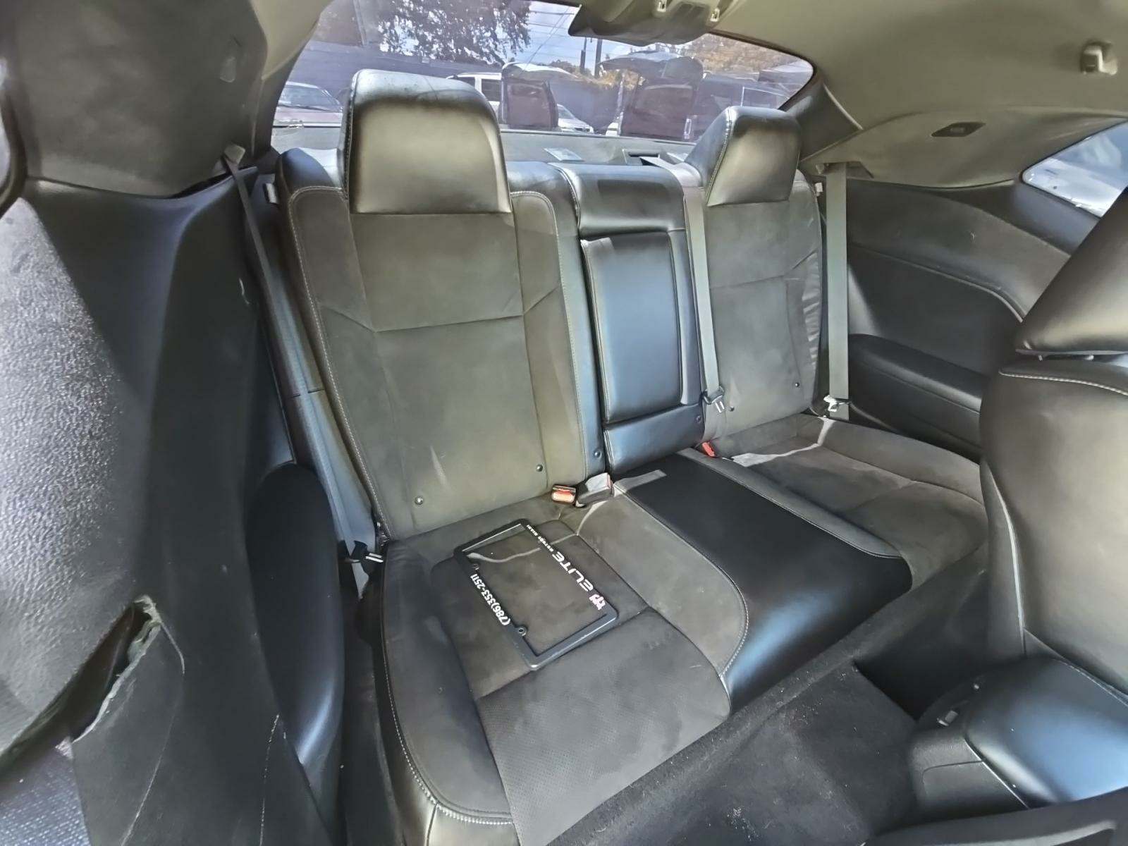 2022 Dodge Challenger R/T Scat Pack Widebody RWD