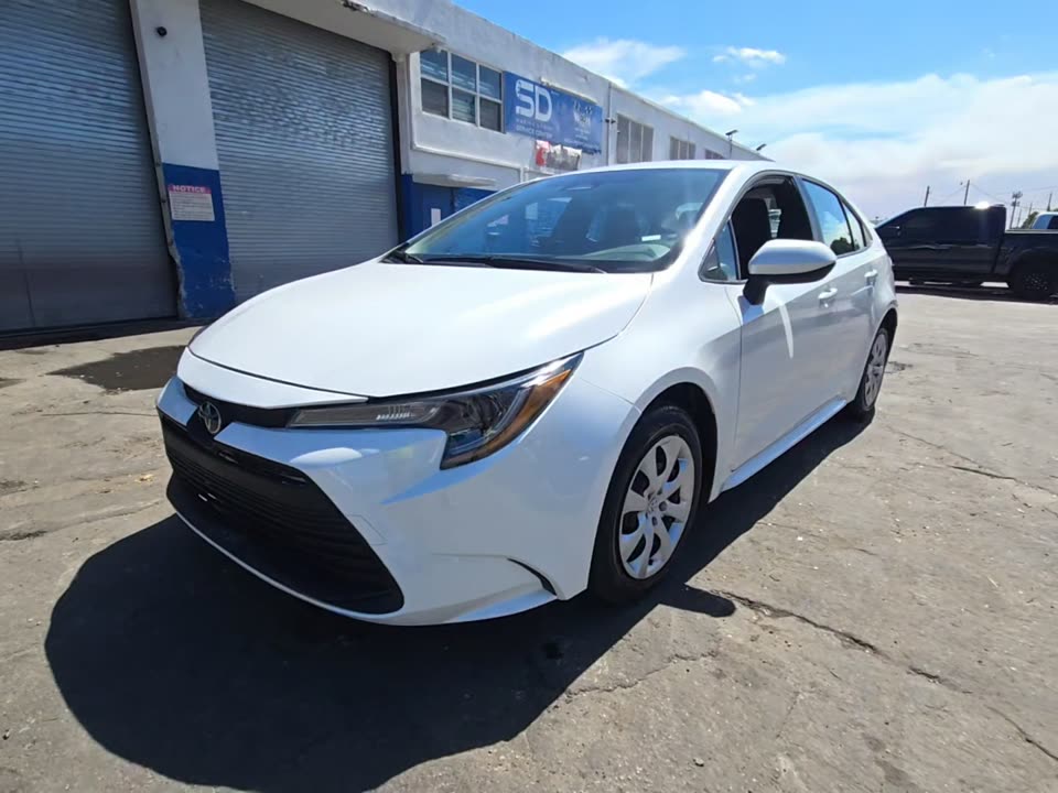 2026 Toyota Corolla LE FWD