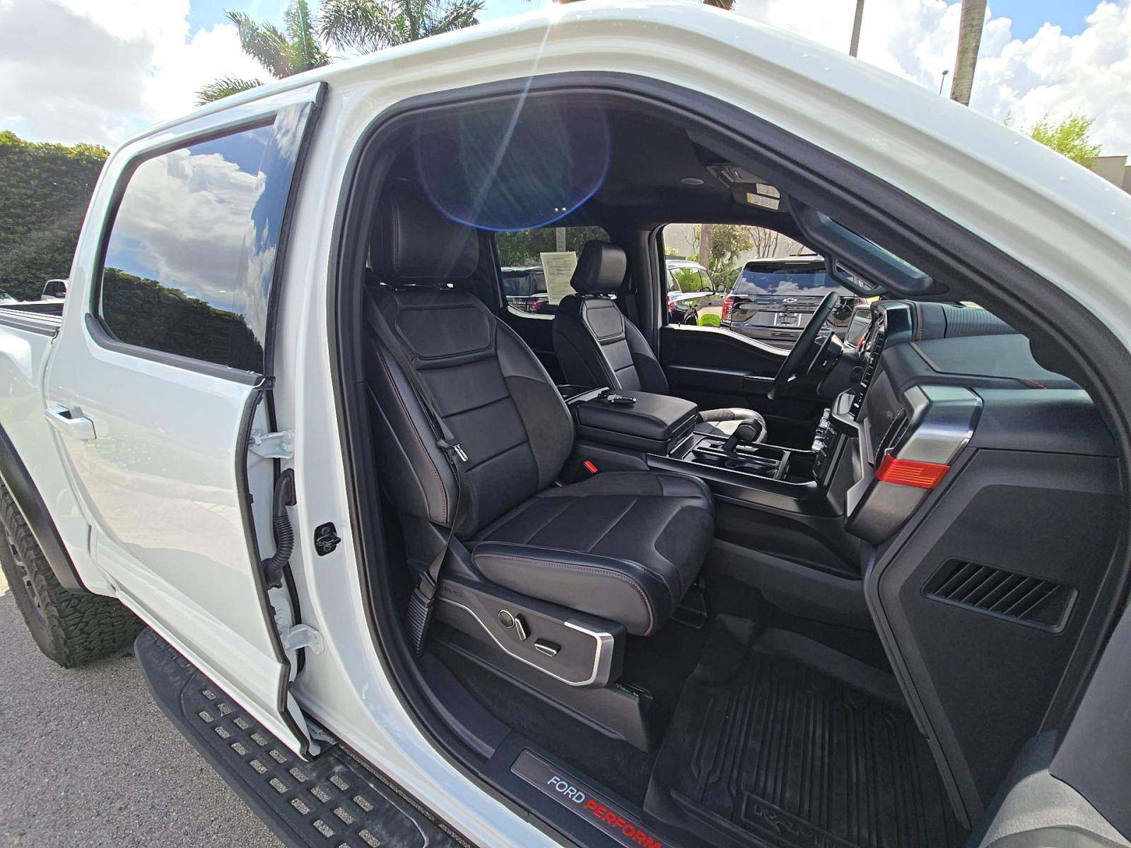 2025 Ford F-150 Raptor AWD