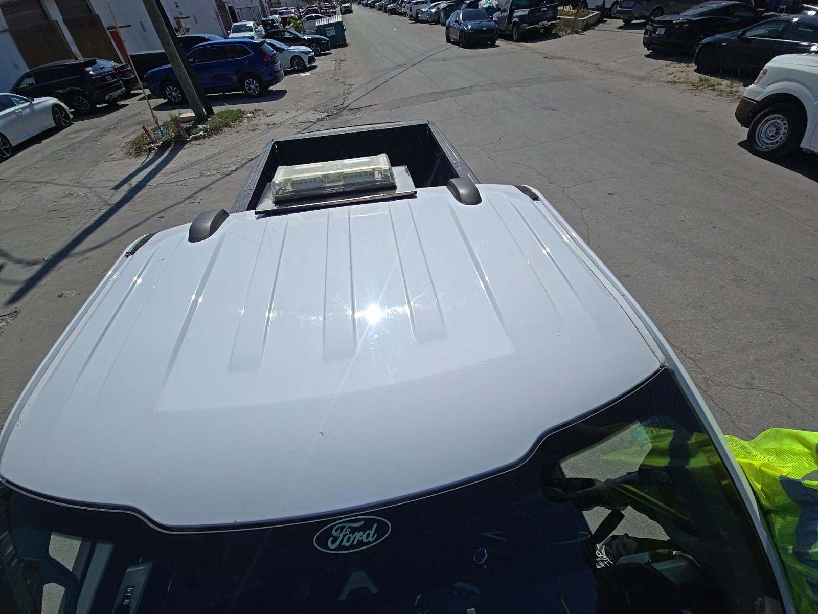 FORD F-150 - 8