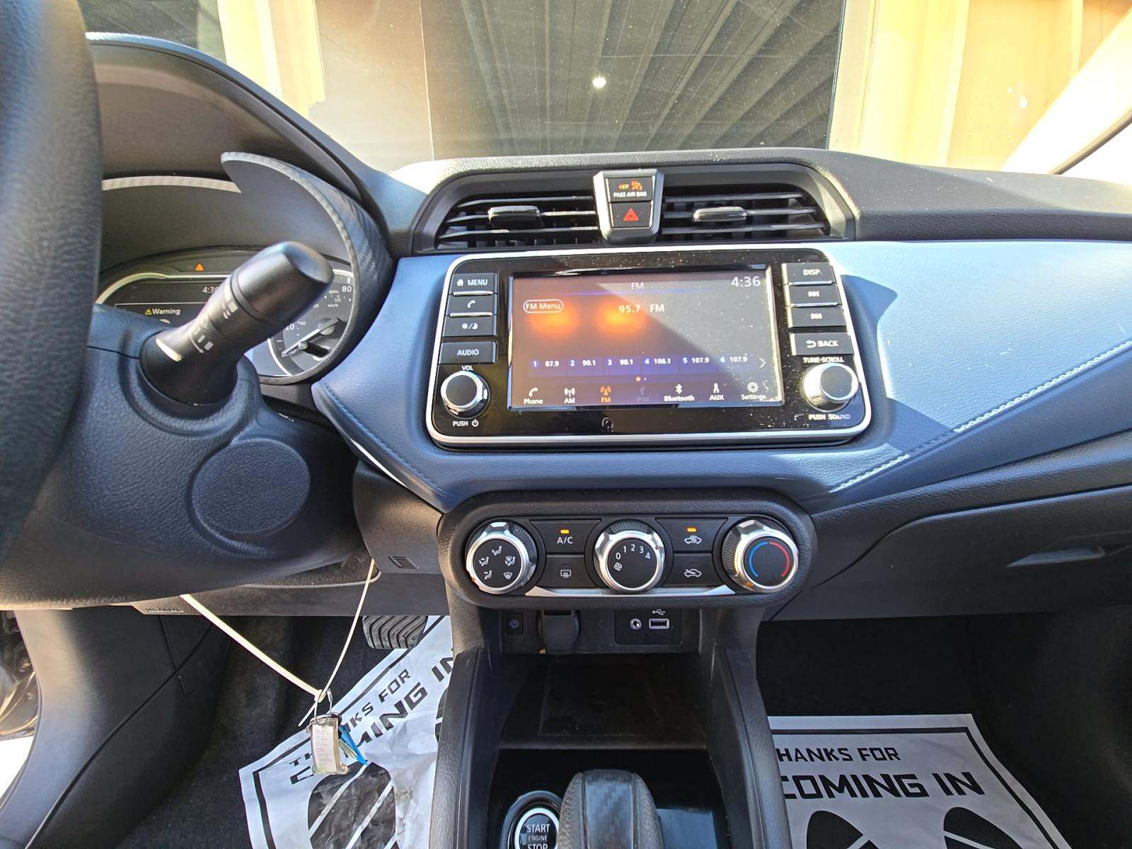 NISSAN VERSA - 6