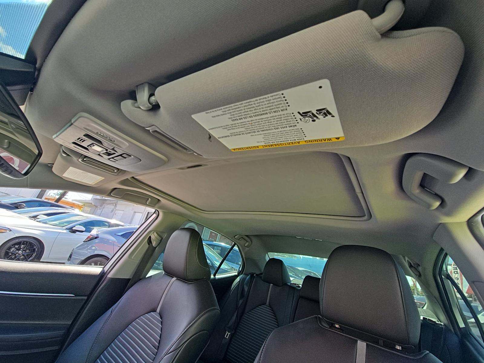 2024 Toyota Camry SE FWD