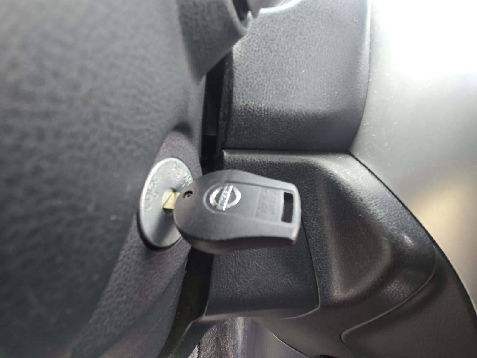 NISSAN VERSA NOTE - 8