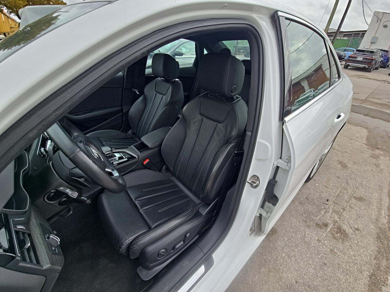 2023 Audi A4 S line Premium Plus AWD