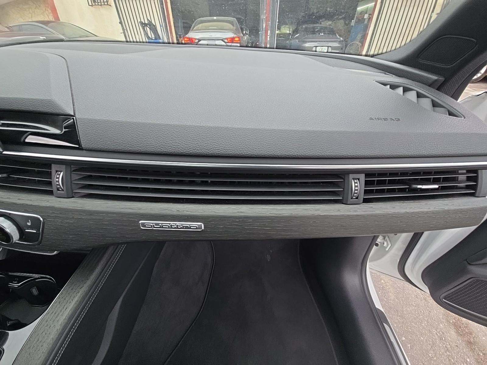 2023 Audi A4 S line Premium Plus AWD