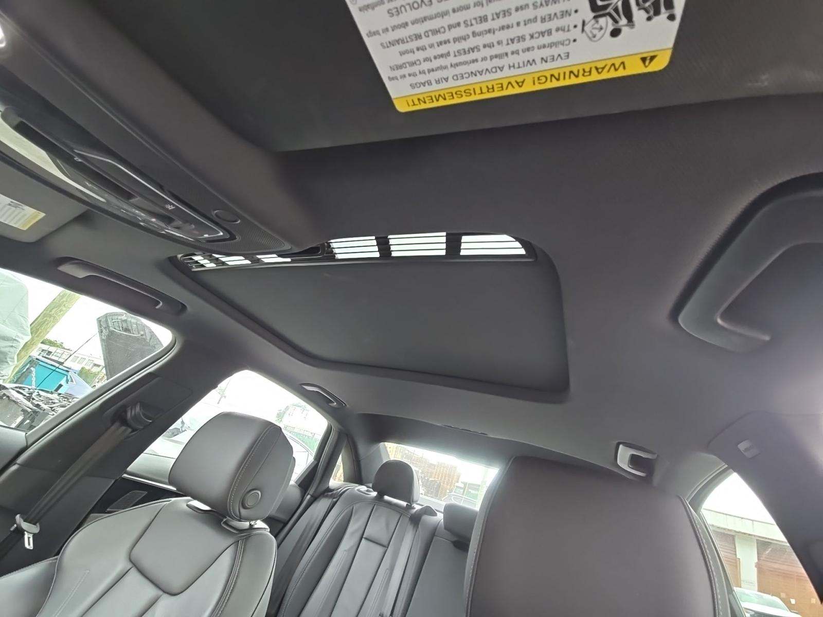 2023 Audi A4 S line Premium Plus AWD