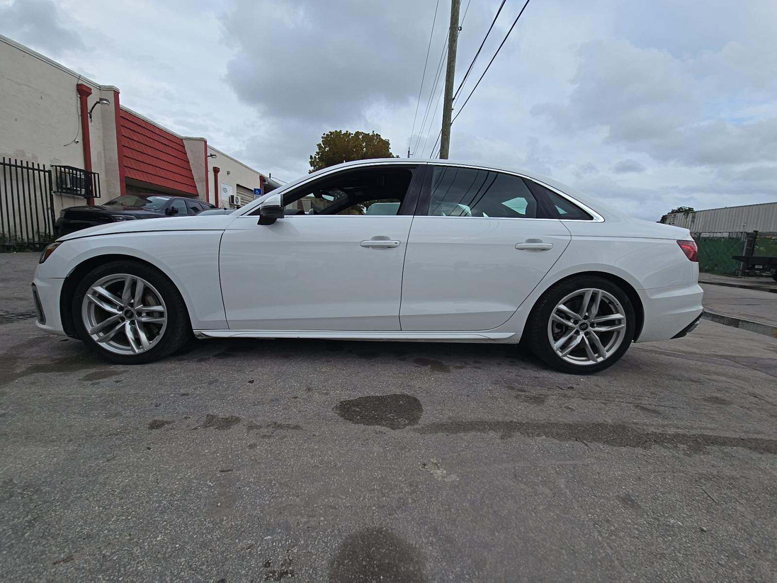 2023 Audi A4 S line Premium Plus AWD