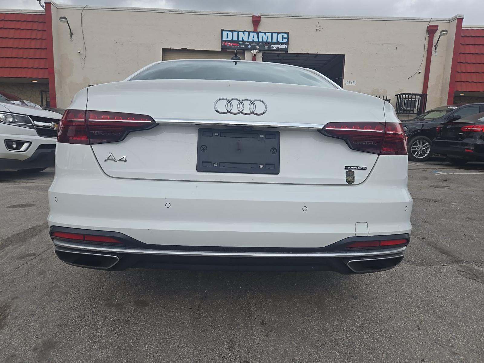 2023 Audi A4 S line Premium Plus AWD
