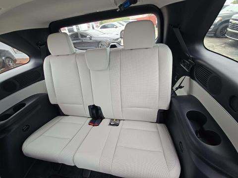 HYUNDAI CALLIGRAPHY - 10