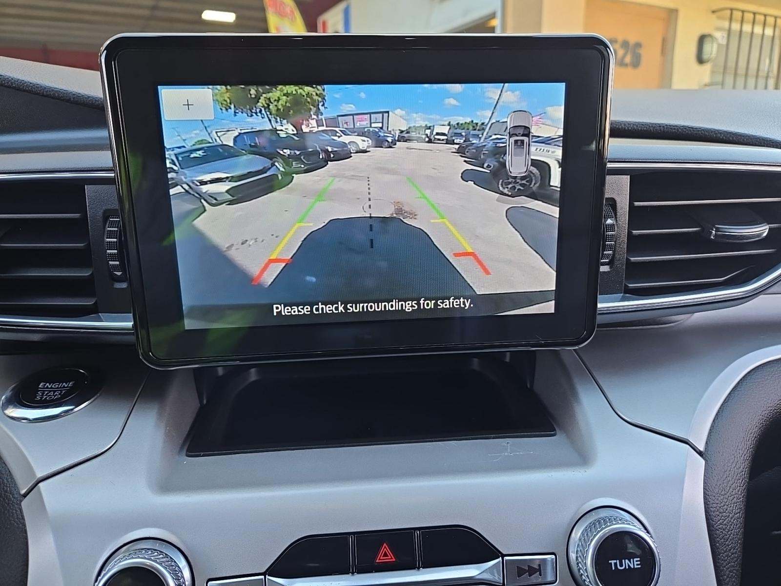 2022 Ford Explorer XLT AWD