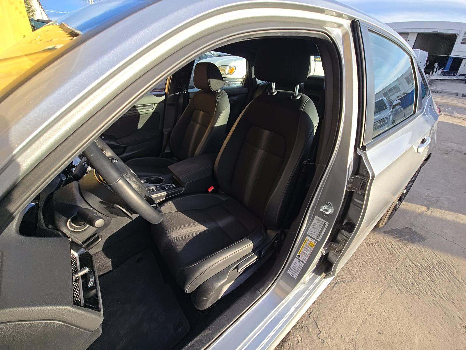 2025 Honda Civic Sport FWD