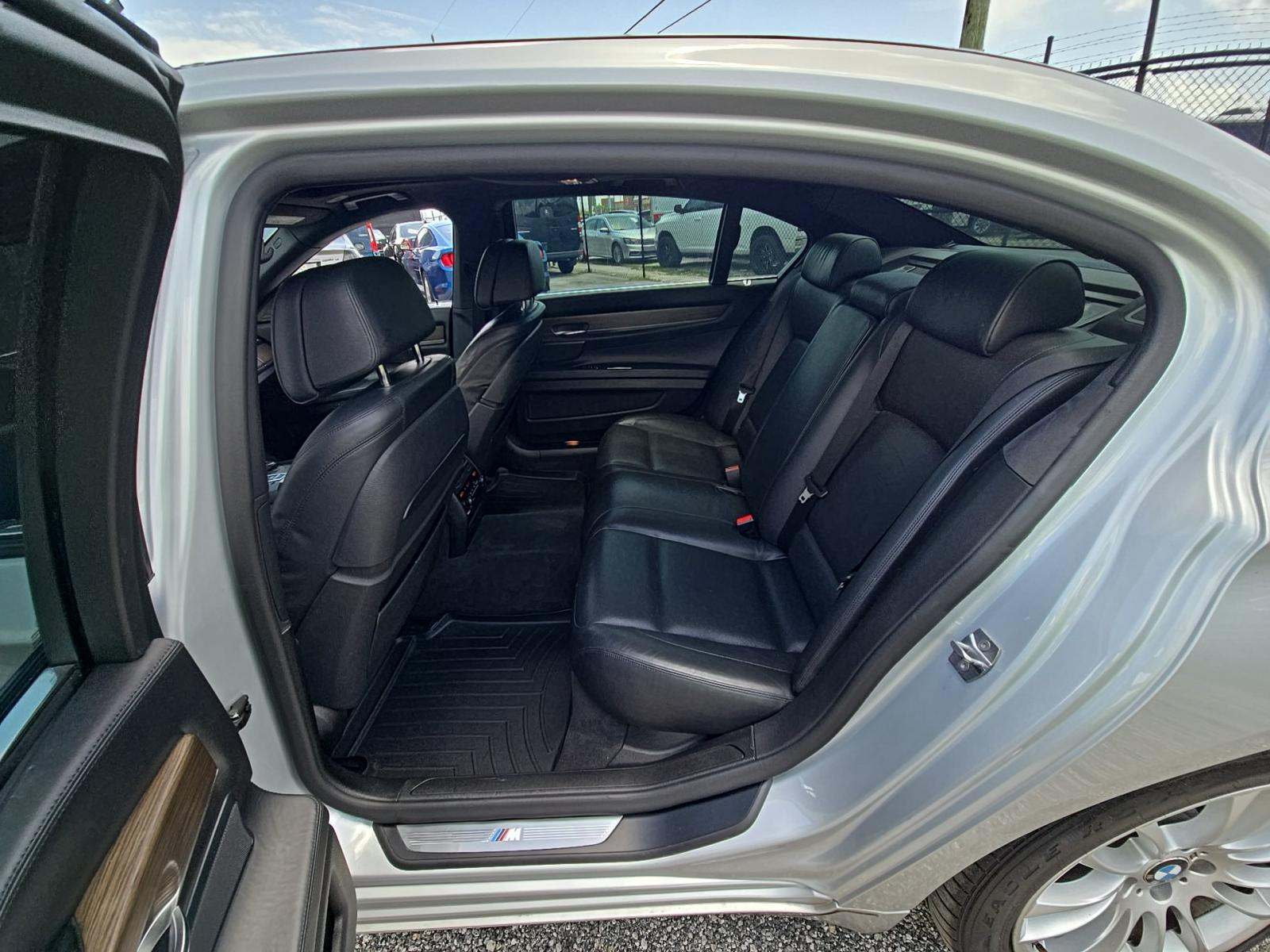 2015 BMW 7 Series 750Li RWD