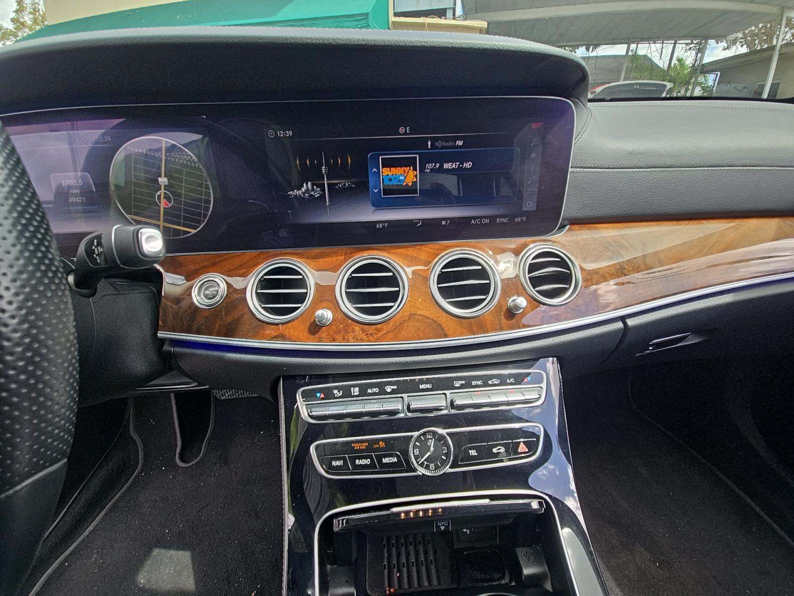 MERCEDES-BENZ E-CLASS - 6
