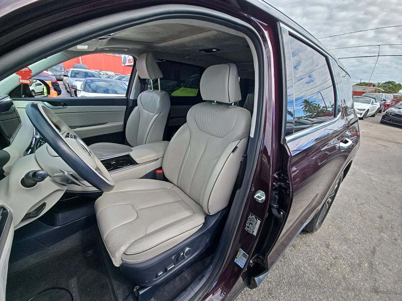 HYUNDAI CALLIGRAPHY - 2