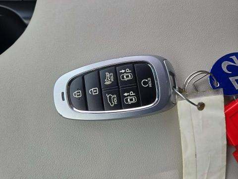 HYUNDAI CALLIGRAPHY - 4