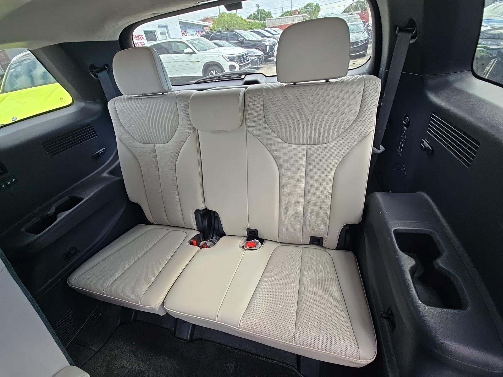 HYUNDAI CALLIGRAPHY - 10